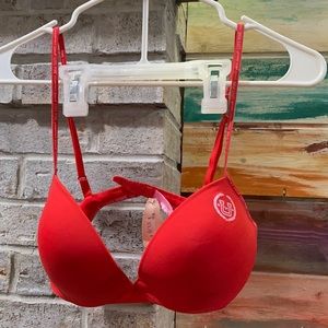 VS PINK collection reds pink and white bra with hook to male racer back